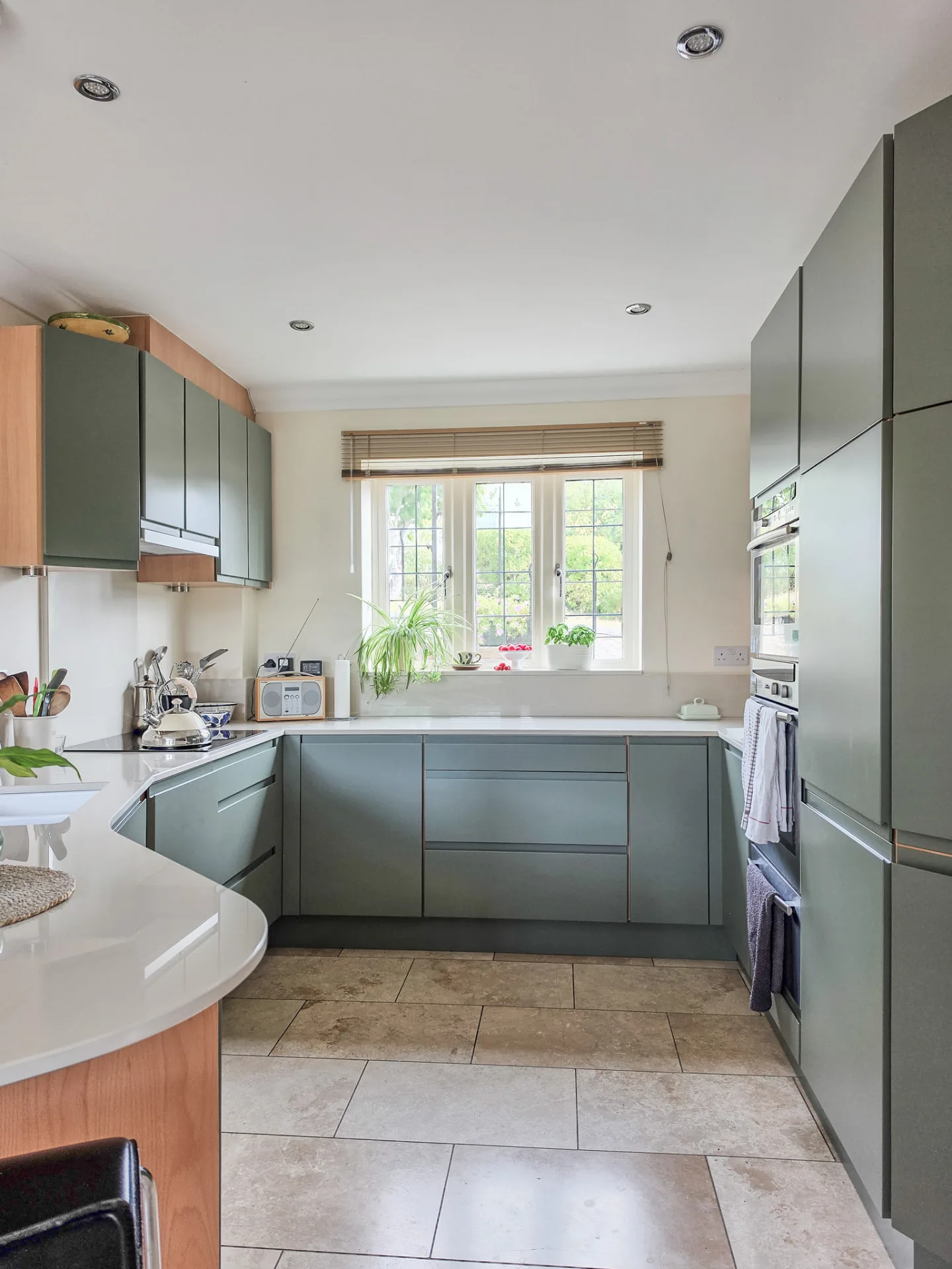Refresh kitchen example