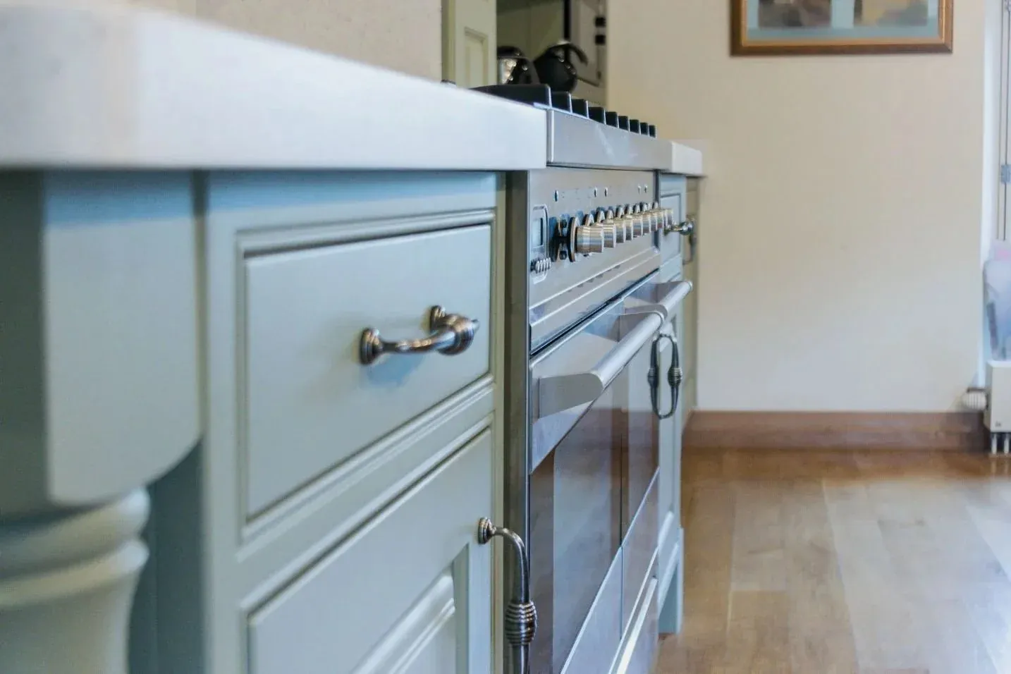 Sprayed cabinetry and new handles after the transformation
